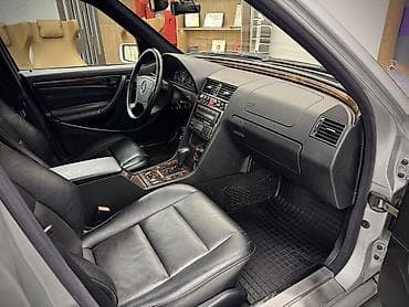 lexus e: Mercedes-Benz C-Class: 2000 г., 3.2 л, Автомат, Бензин, Седан — 7