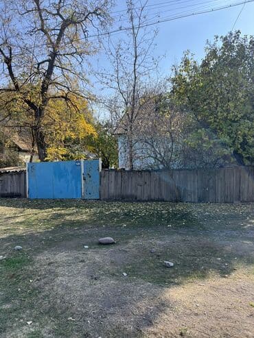 манас дома: Үй, 45 кв. м, 3 бөлмө, Эски ремонт — 3