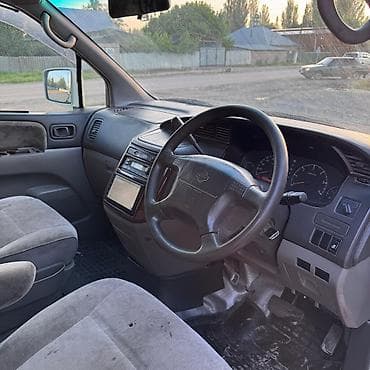 elgrand: Nissan Elgrand: 2000 г., 3 л, Автомат, Дизель, Универсал — 5