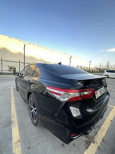 Продажа авто: Toyota Camry: 2019 г., 2.5 л, Автомат, Бензин, Седан — 5