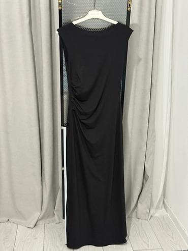 Личные вещи: Zara, BERSHKA, HM, BONNITTO Платья женские Все платья в отличном — 4