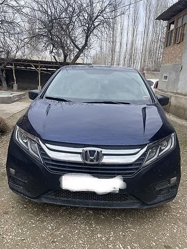 а 6: Honda Odyssey: 2019 г., 3.5 л, Автомат, Бензин, Минивэн — 1