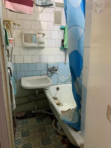2 комнаты, 44 м², Космос Индивидуалка, 5 этаж, Требуется ремонт — 3