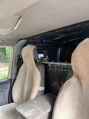 neta u pro машина: Volkswagen Transporter: 2008 г., Механика, Фургон — 8
