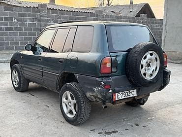 багажник рав 4: Toyota RAV4: 1995 г., 2 л, Ручные, Бензин, Кроссовер — 3