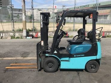 продажа комбайнов нива эффект в бишкеке цена: Погрузчик, 2003 г., Колесный, Вилочный — 2