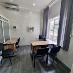 или меняю с доплатой мне: Сдаю Офис, 60 м², В жилом комплексе, 1 линия, С отдельной кухней, С отдельным входом — 3