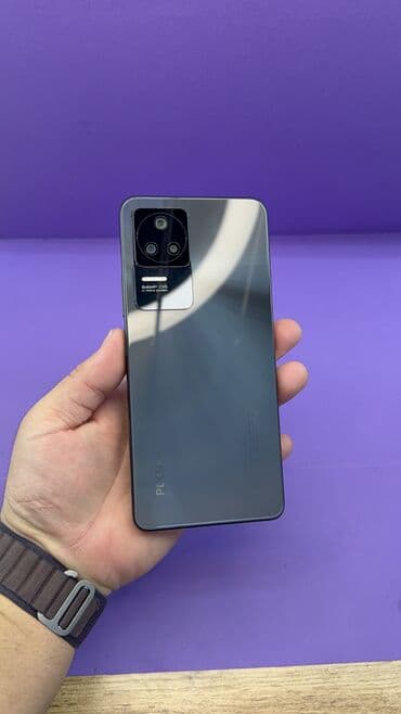 4gb ddr4: Poco F4, 256 ГБ — 4