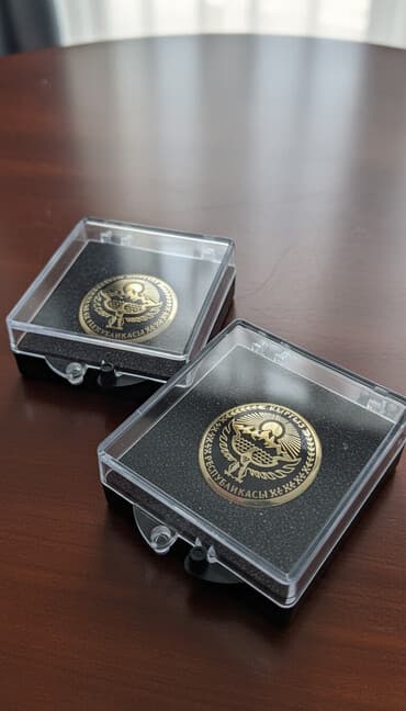 часы fossil: Значки на пиджак из латуни от компании Rokg. Последние две шт — 1