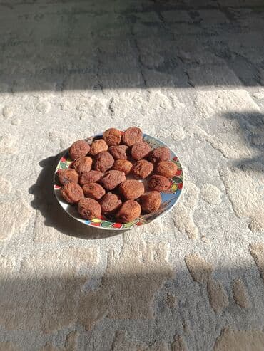 Дыни: Абрикосы — 1