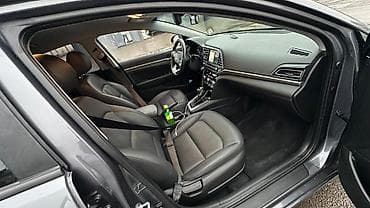 audu a6: Hyundai Avante: 2019 г., 1.6 л, Автомат, Бензин, Седан — 9