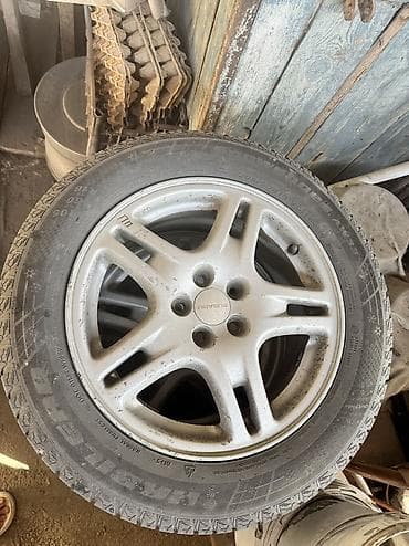 Шиналар жана дисктер: Дөңгөлөктөр монтажда 205 / 60 / R 16, Кыш, Колдонулган — 2