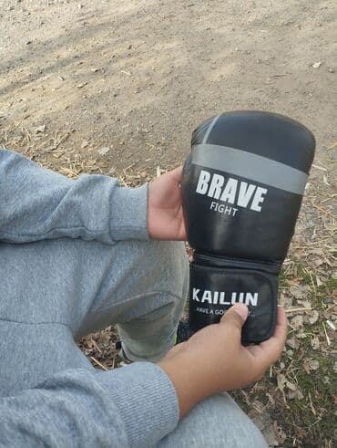 рубашка 52: Боксерские перчатки новые !!! — 3