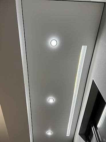 натяжной паталог: Натяжные потолки с интегрированным освещением - Современные натяжные — 1