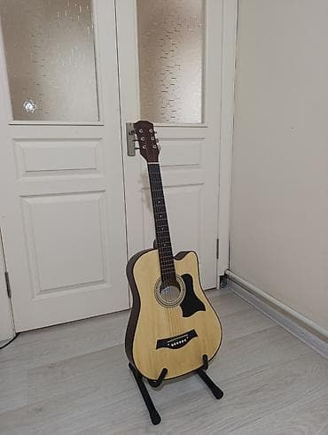 Барабаны: Срочно продается акустическая гитара 38 размер в идеальном состоянии — 3