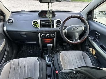 tayota funcargo: Toyota Ist: 2003 г., 1.3 л, Автомат, Бензин, Хэтчбэк — 9