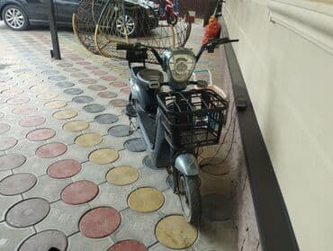 электрические мотоцикл: Веломопед 350 куб. см, Бензин, Колдонулган — 1