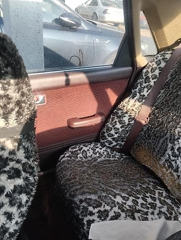 mazda 2: Mazda 626: 1987 г., Бензин — 6