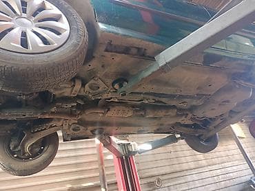 обмен машыны: Nissan Almera Tino: 2000 г., 2 л, Автомат, Бензин, Хэтчбэк — 9