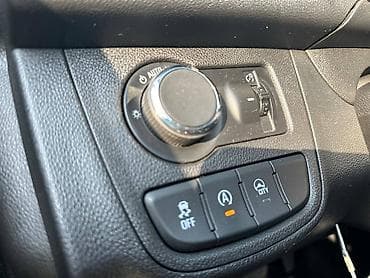 южный: Chevrolet Spark: 2019 г., 1 л, Автомат, Бензин, Хэтчбэк — 8
