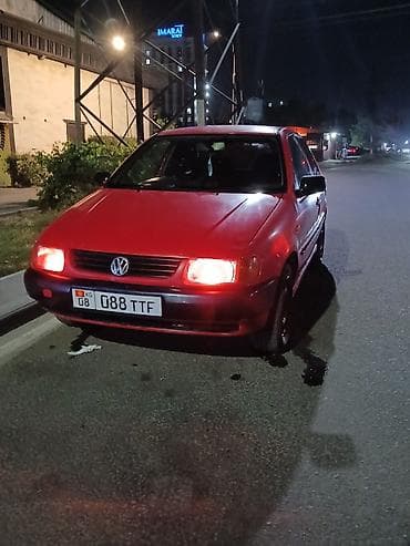 акорд 1997: Volkswagen Polo: 1997 г., 1.6 л, Автомат, Хэтчбэк — 1
