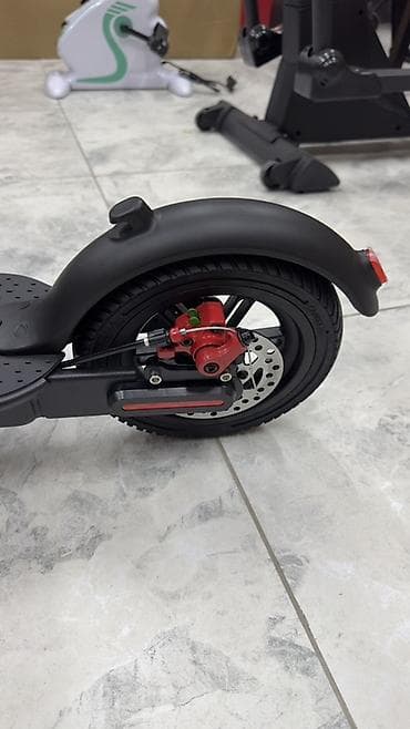 leapmotor b10: Электросамокат, Без рассрочки, Новый, Бесплатная доставка — 6