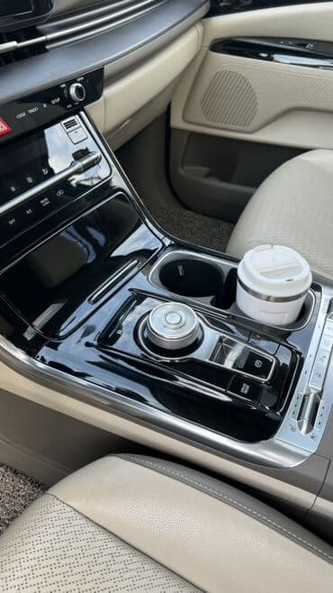 моющий пылесос для химчистки салона автомобиля бу: Kia Carnival: 2020 г., 2.2 л, Автомат, Дизель, Минивэн — 9