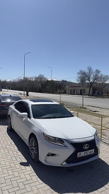 Lexus ES: 2013 г., 2.5 л, Вариатор, Гибрид, Седан