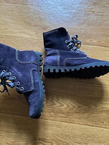 Ботинки и ботильоны: Сапоги, 35, Б/у, цвет - Фиолетовый, Самовывоз — 2