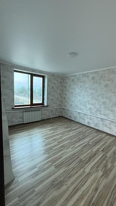 нижне аларча: Продаётся двухэтажный дом с ограждённым двором и навесом для авто — 10