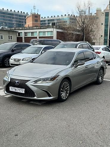 vip авто: Lexus ES: 2021 г., 2.5 л, Гибрид — 2