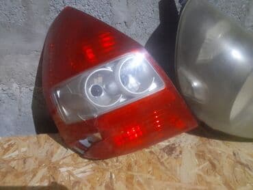 Ковролин: Алдыңкы фаралар комплектиси Honda 2003 г., Колдонулган, Оригинал — 2