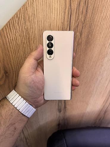 samsung 20: Samsung Galaxy Fold 4, Б/у, 256 ГБ, цвет - Бежевый, eSIM — 1