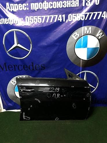 key maker: Дверь Передняя правая Mercedes-Benz, Б/у, Оригинал — 1