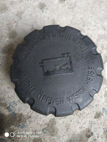 продать швейную машинку на запчасти: Срочно!! Гаражная распродажа!! Запчасти на мерс W140 S500. Радиаторы — 1