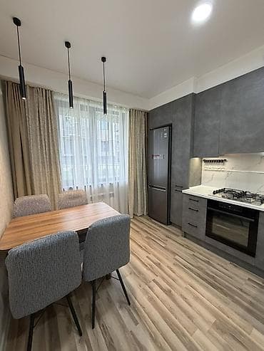 2 комнаты, 81 м², Элитка, 1 этаж, Евроремонт