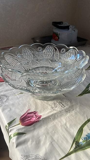 сушки для посуды: Стеклянные салатницы/менажницы, набор из 4 штук по 200 сом - — 1