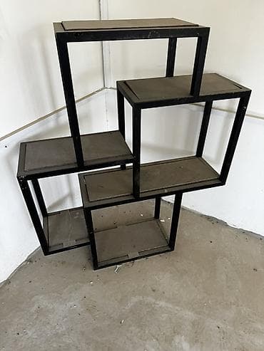 меттлер: Металлические стеллажи/консоли в индустриальном стиле — 1