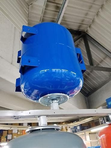 расширительный бочки: Мембранный гидроаккумулятор (расширительный бак) для систем — 1