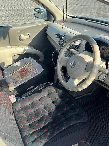 симорка 07: Nissan March: 2004 г., 1.4 л, Автомат, Бензин, Хэтчбэк — 5