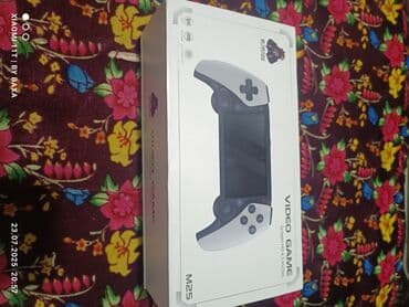 приставка игравая: Продаю Игровой консоль M25 внутри очень много игры, как Tekken, Mortal — 2