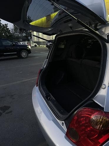 ист мотор: Toyota Ist: 2003 г., 1.5 л, Автомат, Бензин, Хэтчбэк — 7