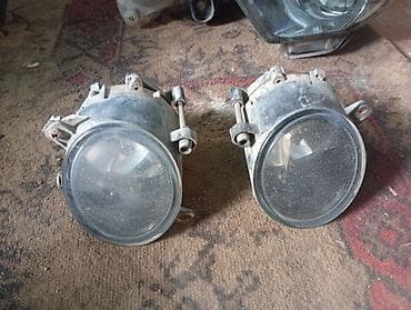 led lights: Комплект передних фар Toyota 2010 г., Б/у, Оригинал, Япония — 2