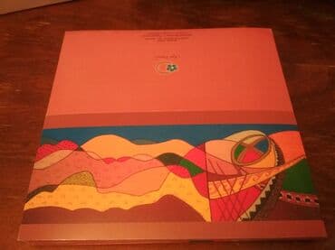 Поздравительные открытки, с очень интересным дизайном, стилизованный at lalafo.kg Поздравительные открытки, с очень интересным дизайном, стилизованный