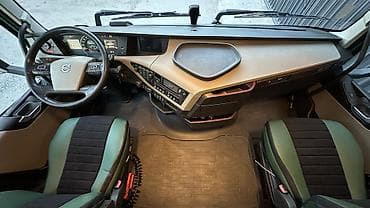 седло на тигач: Тягач, Volvo, 2019 г. — 8