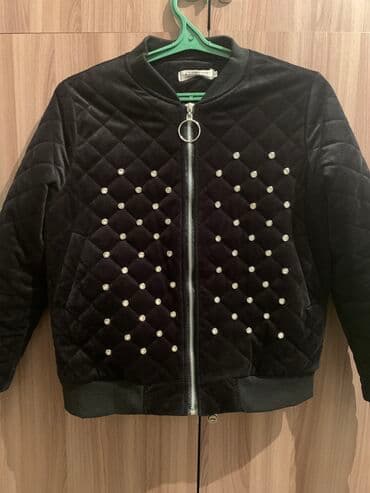 Куртка осень весна сос отл 44-46 раз at lalafo.kg Куртка осень весна сос отл 44-46 раз