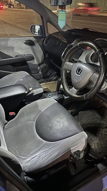 хонда фит 1 3: Honda Fit: 2003 г., 1.3 л, Автомат, Бензин, Хэтчбэк — 3