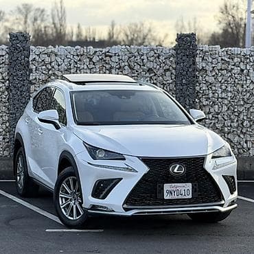 панел авто: Lexus NX: 2021 г., 2 л, Автомат, Бензин, Кроссовер — 2