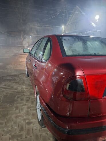 бентили: Volkswagen Polo: 1999 г., 1.8 л, Механика, Бензин, Хэтчбэк — 2