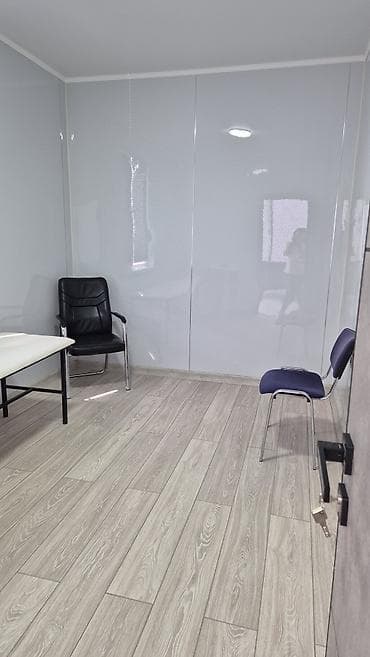 дорого: Аренда офисов, 40 м², 1 линия — 5